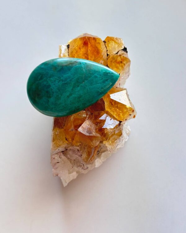 32mm Shattuckite Cabochon – Sea Breeze