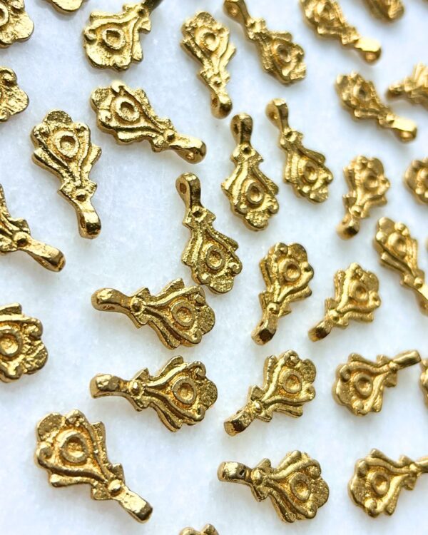 Ornamental Brass Charms – Pack of 5 Pieces