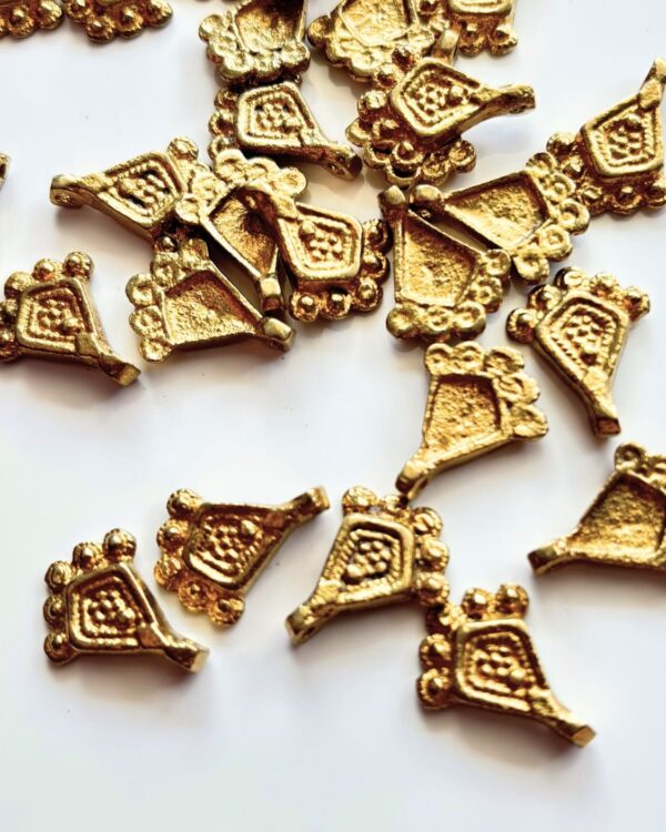 Diamond Dotted Brass Charms – Pack of 5 Pieces