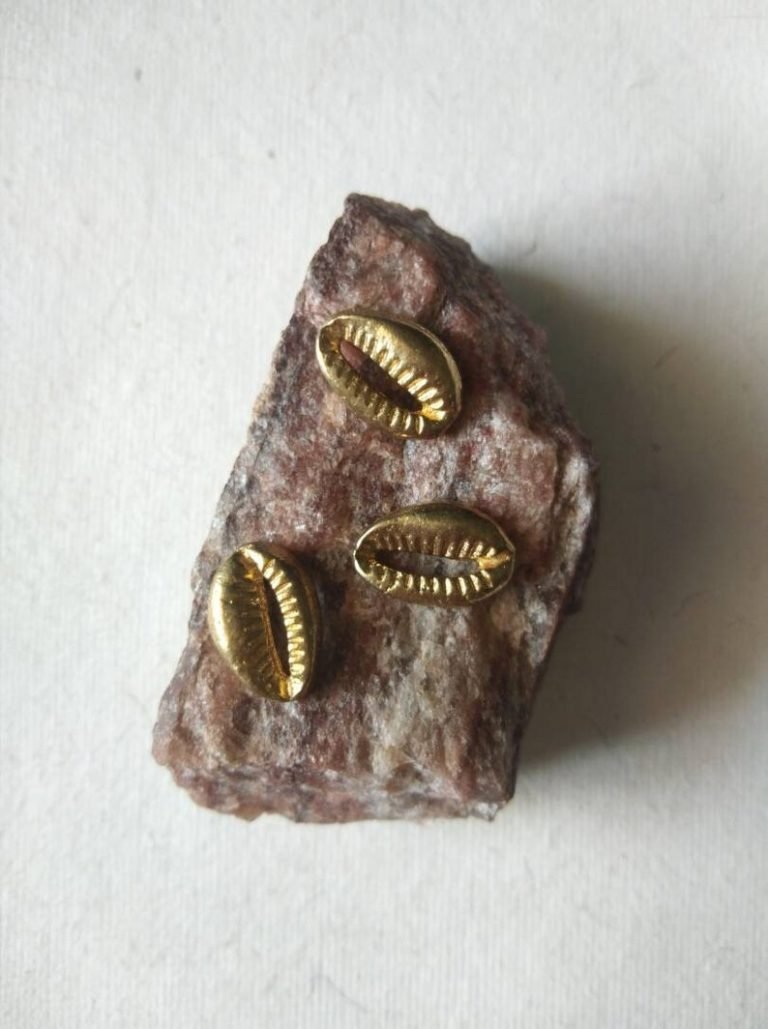 17mm Shell Brass Charms – Pack of 5 Pieces - Image 6