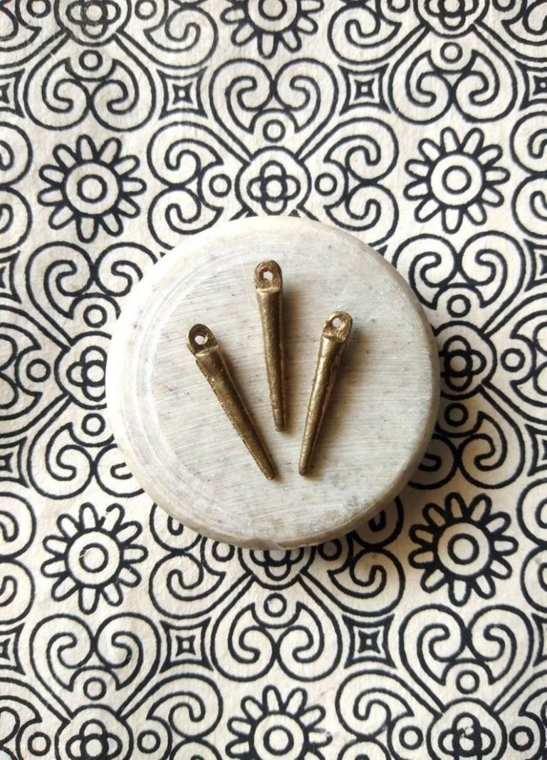 28mm Stick Brass Charms – Pack of 10 Pieces - Image 7