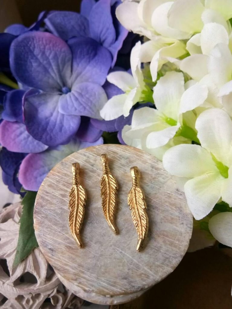 Feather Brass Charms – Pack of 10 Pieces - Image 2