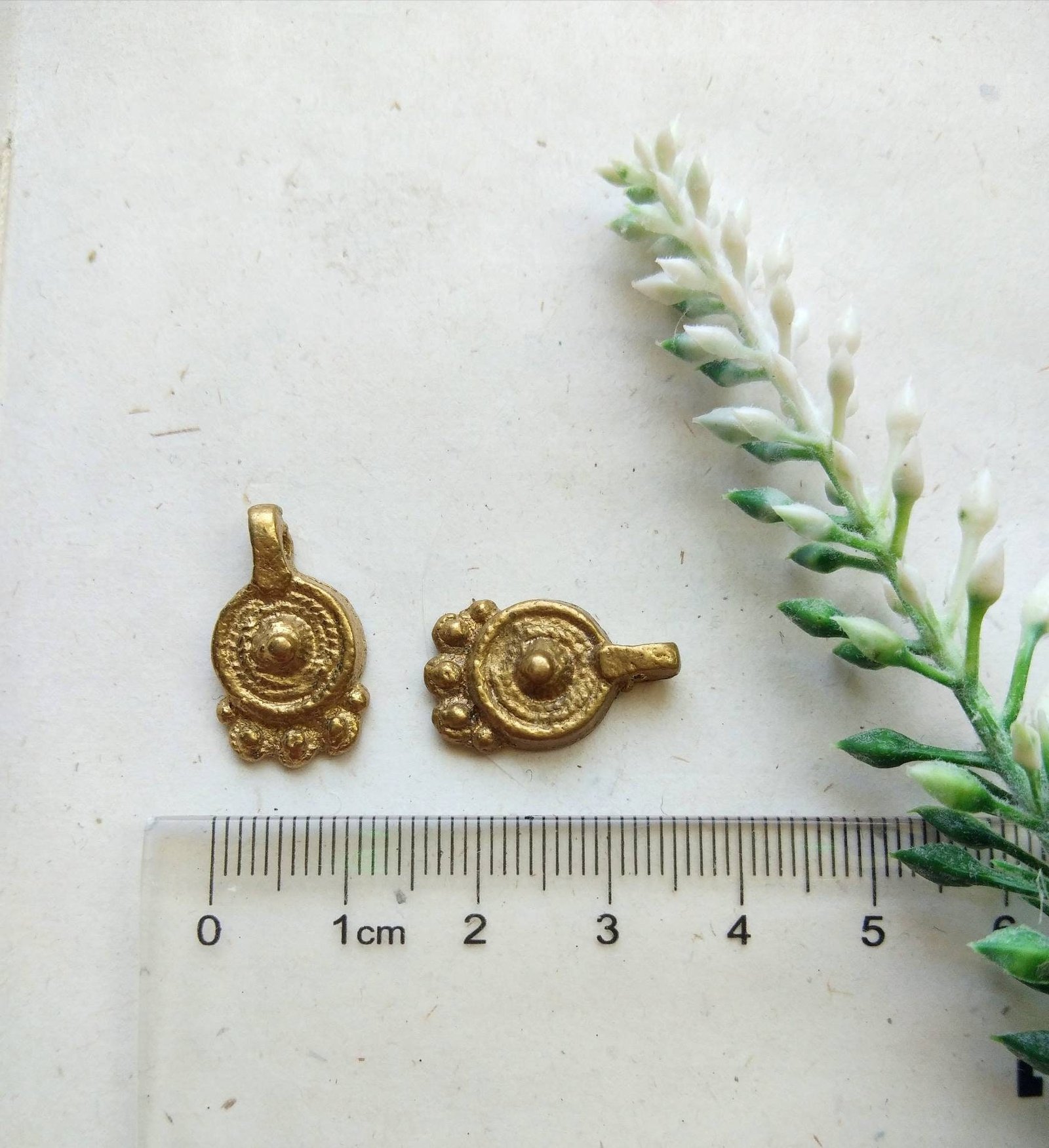 Indian Brass Charms for Jewelry Making – Pack of 5 Pieces - Image 4