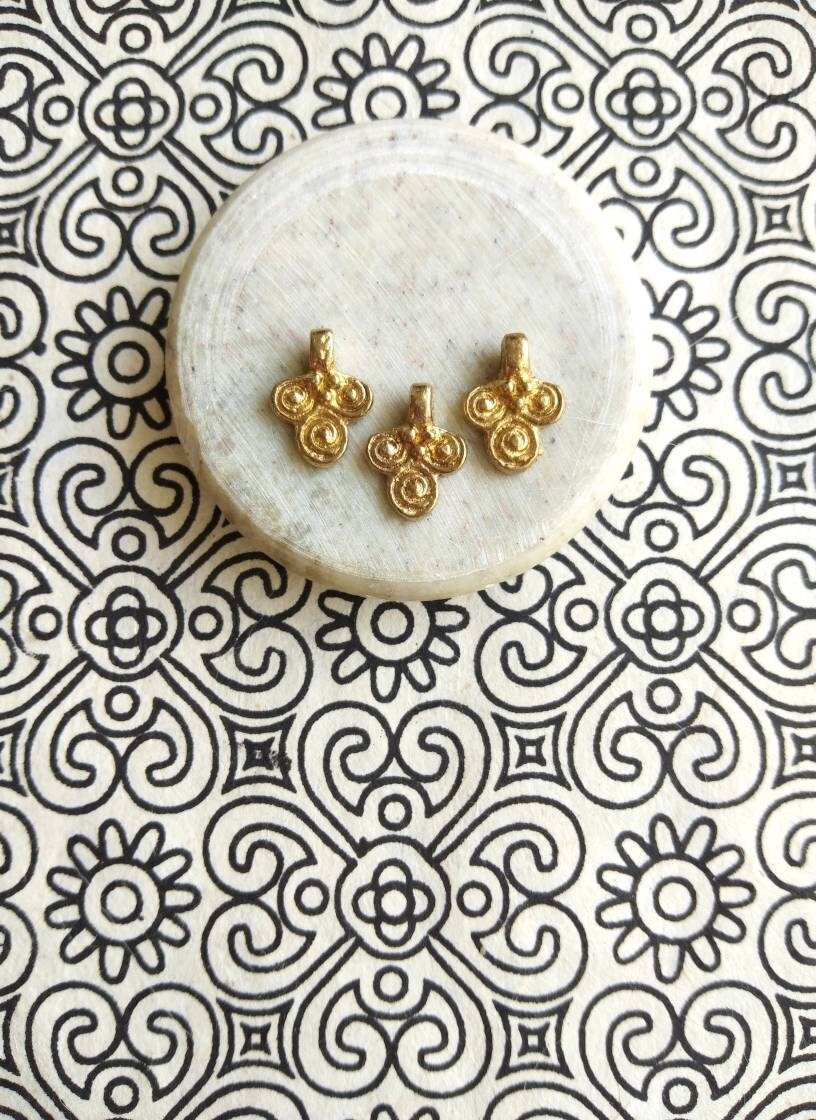 Triple Spiral Brass Charms – Pack of 10 Pieces