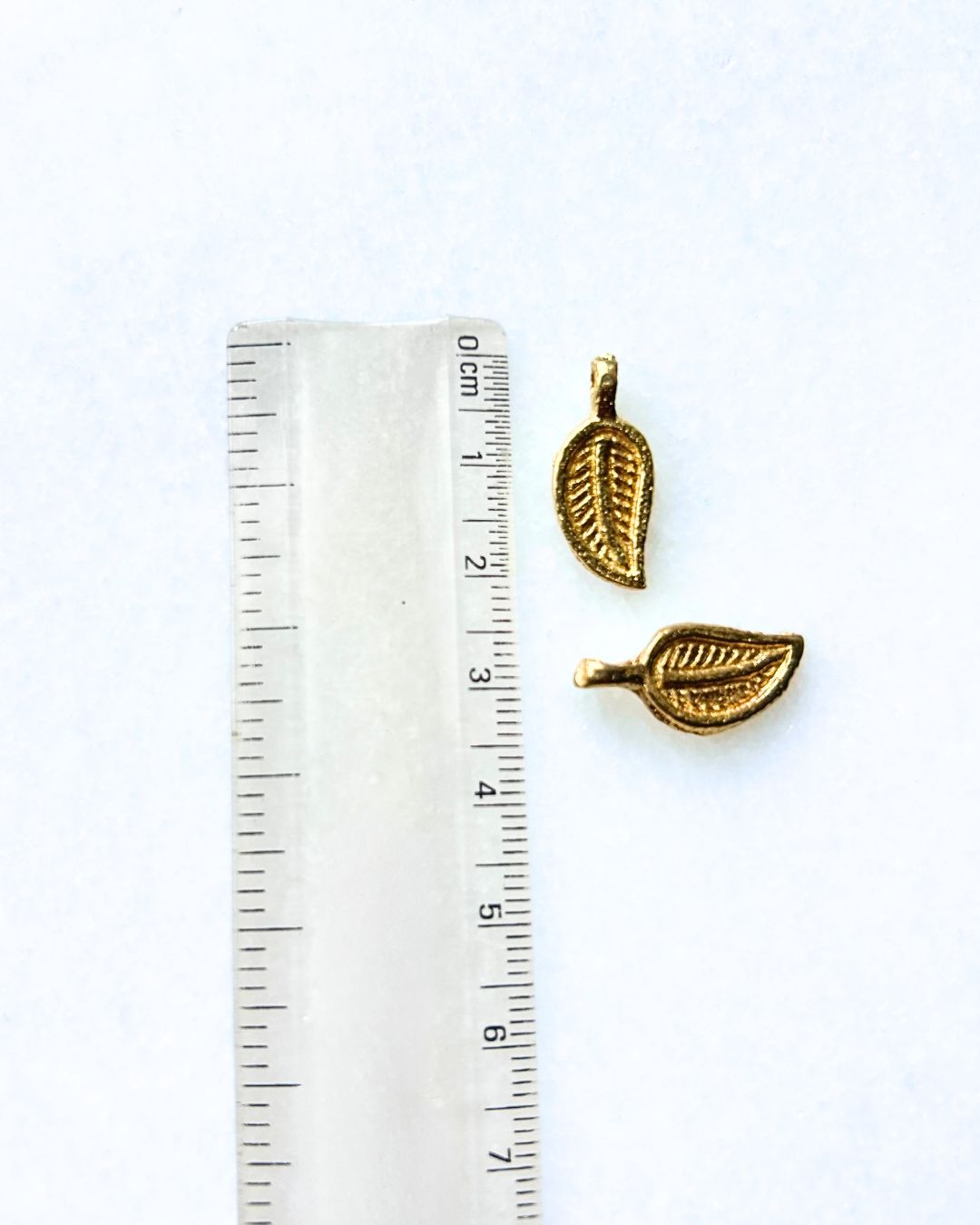 Leaf Botanical Brass Charms – Pack of 10 Pieces - Image 3